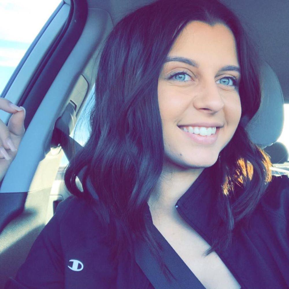 Meet your Posher, Leilani